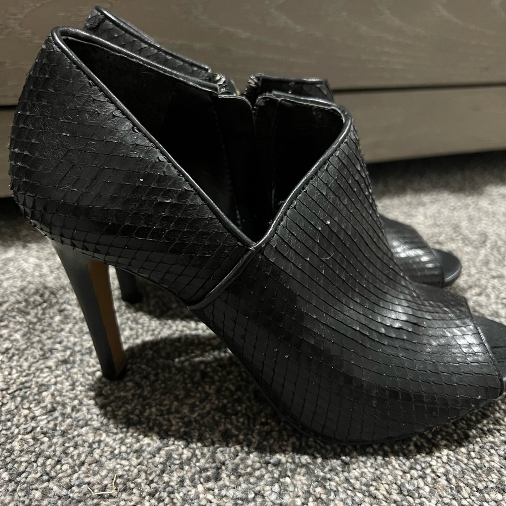 Audrey Brooke Textured Peep Toe Heels